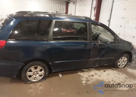 2004 Toyota Sienna Le z USA, uszkodzony, nr VIN 5TDZA23C84S005570